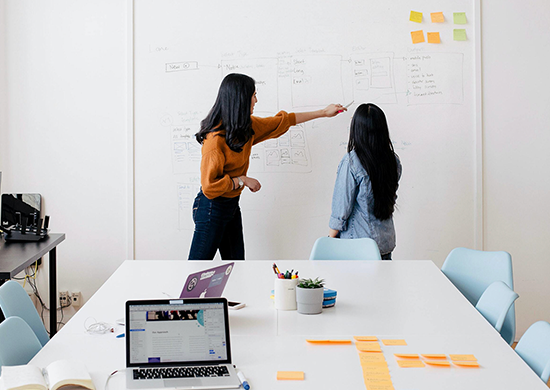 デジタルを最大限に活かすため、デジタルではないものを重要視します